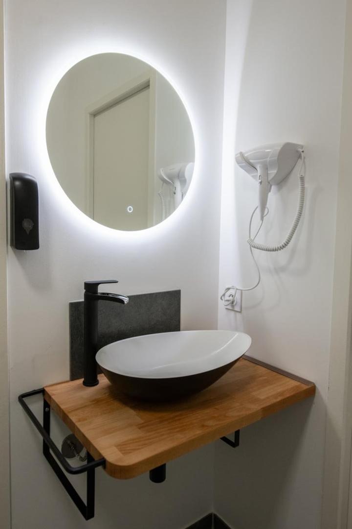 Suite Kella Tassin - Beau Studio Renove Exterior foto